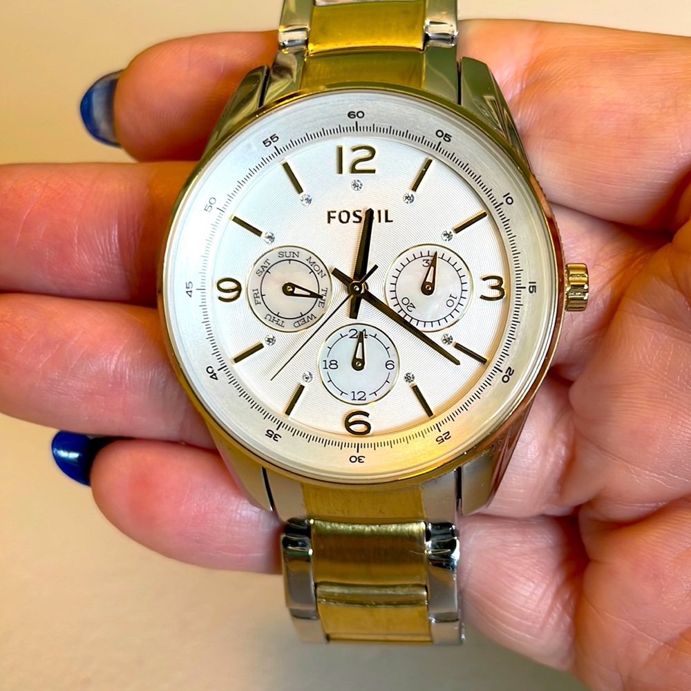 Fossil watch